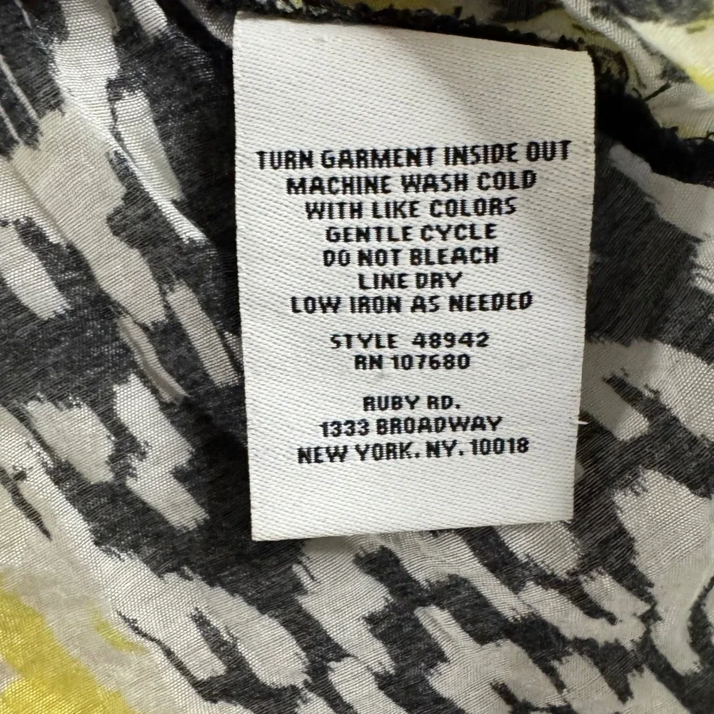 Ruby Rd Petite Button Up Top Womens PXL Black Yellow Ikat Print Exc Short Slv